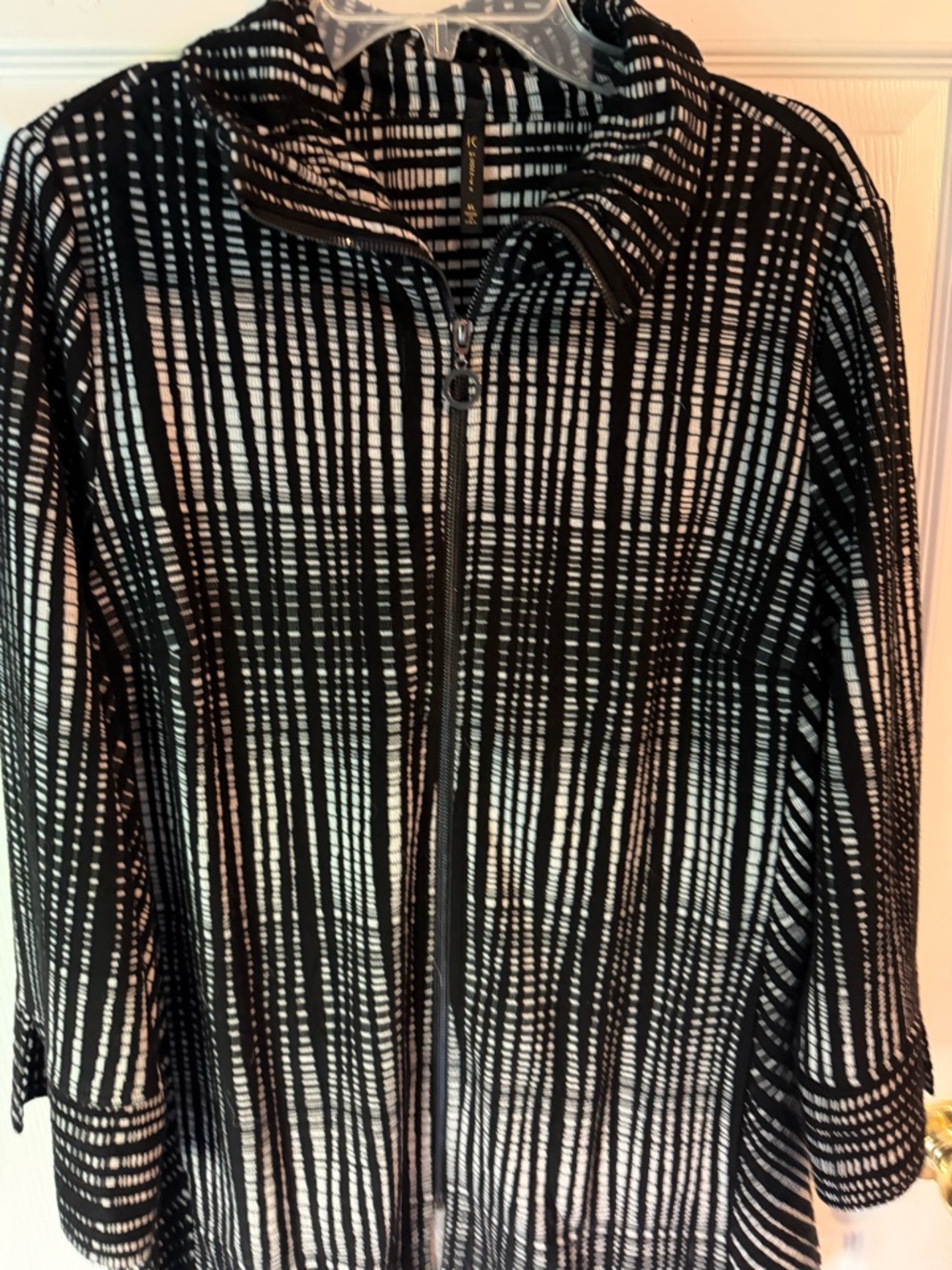 Black & White Striped Zip-Front Women's Jacket